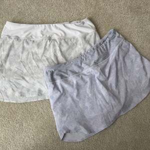 Set of ETONIC skorts